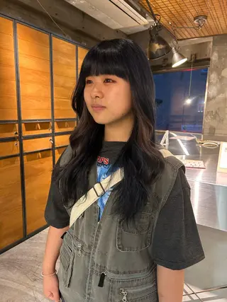 ロング カラー 海外レイヤー /NAGISAのヘアスタイル