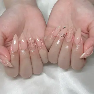 ネイル L'oeillet HIBIKIのネイルデザイン