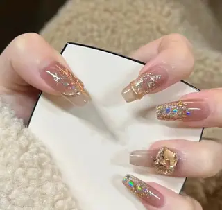 ネイル 高木 維麗絲のネイルデザイン