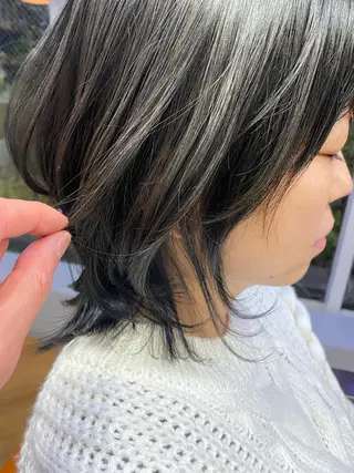 ミディアム 西尾 隆介のヘアスタイル