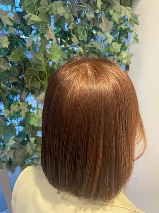 ミディアム 平 真亜里のヘアスタイル