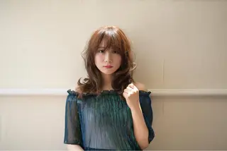 セミロング カラー ヘアアレンジ テラモト カズヨシのヘアスタイル