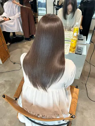 カラー tote. 成瀬晃のヘアスタイル