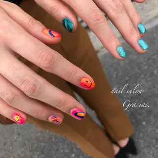 ネイル Gracias. rieのネイルデザイン