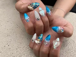 セミロング ネイル ✴︎ Delightのネイルデザイン