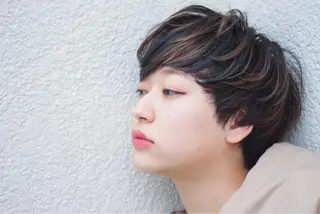 ショート 小林 明彦のヘアスタイル