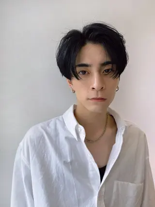 メンズ フェザーパーマ/ 曲がる矯正/酒井壮大のヘアスタイル