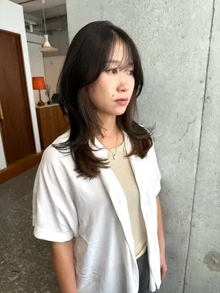 ミディアム 伊藤 玄のヘアスタイル