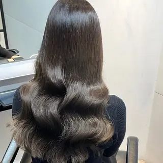 ロング シンカ 表参道のヘアスタイル