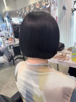 ショート 💖推しカラー💖 オタク美容師✂ゆづきのヘアスタイル