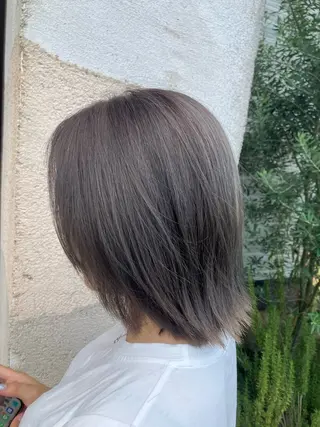 ショート カラー SEA BELLE YASUのヘアスタイル