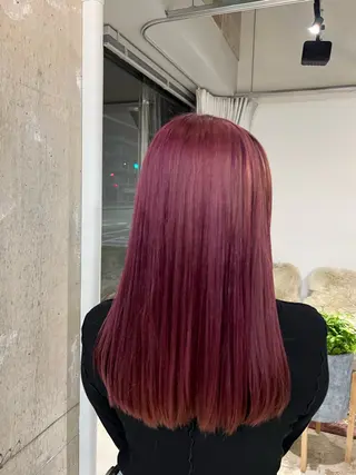 ロング piilo/ 岩花梨乃のヘアスタイル