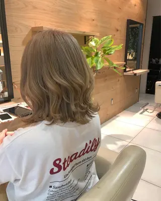 ミディアム カラー 坂元 智信のヘアスタイル