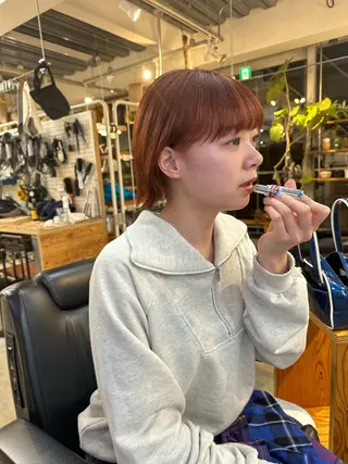 ミディアム カラー コミヤ ミズホのヘアスタイル