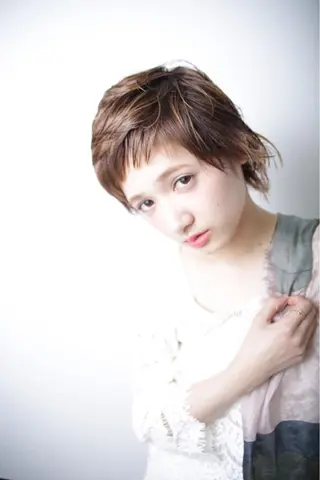 ショート 田辺 貞和のヘアスタイル
