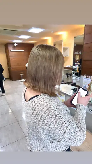 ミディアム 🫧艶髪カラー🫧 森本くるみのヘアスタイル