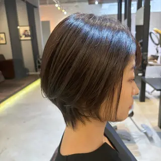 ショート ONE.STOP. LABOのヘアスタイル