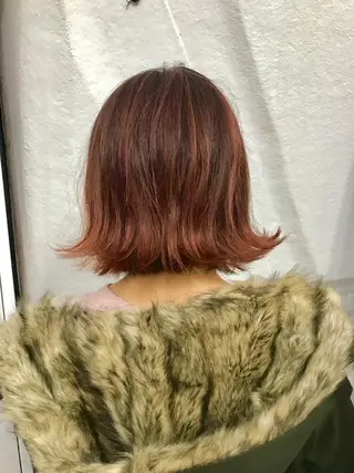 ショート カラー ヘアアレンジ 白髪ぼかしハイライト バレイヤージュヤマトのヘアスタイル