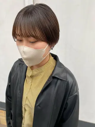 ショート 小林 朋花のヘアスタイル