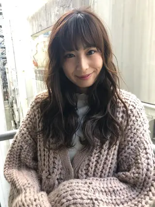 セミロング カラー 🌷小野田 睦🌷のヘアスタイル