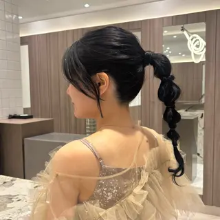 セミロング ヘアアレンジ 久力琴音''透明感 カラー''アレンジのヘアスタイル