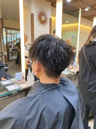 パーマ メンズ スパイラル波巻き パーマ井本汰壱のヘアスタイル