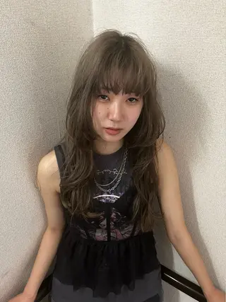 ロング ヘアアレンジ レイヤーカット/ブラ ウンカラー/河野凜のヘアスタイル