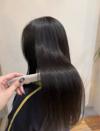 ロング カラー 木藤 優杏のヘアスタイル