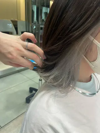 ミディアム カラー 松佐 ゆかりのヘアスタイル