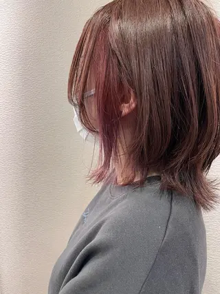 ミディアム カラー 佐々木 美帆のヘアスタイル