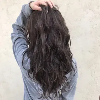 ロング 大人女性に寄り添う 髪質改善サロンのヘアスタイル