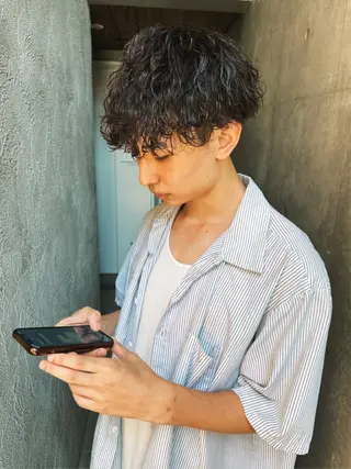 ショート パーマ メンズ 原宿↔︎浦和　美容師 折笠　亮のヘアスタイル