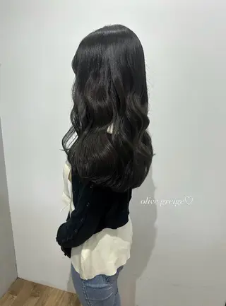 ロング カラー ヘアアレンジ Himawari♡ 柔らかいカラーのヘアスタイル