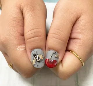 ネイル 石野 広佳のネイルデザイン