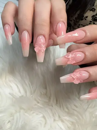 ネイル ＆ME アンドミーのネイルデザイン