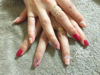 ミディアム ネイル フルリール 【プライベートサロンのネイルデザイン