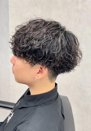 パーマ メンズ 波巻きスパイラル 近藤剛　浦和のヘアスタイル