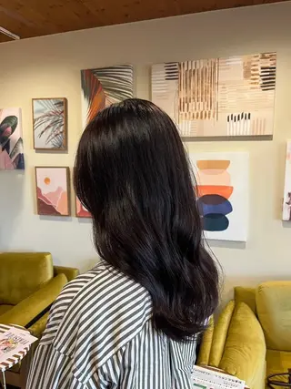 ロング カラー 栞南🌼/艶カラー/ 髪質改善/ナチュラルのヘアスタイル