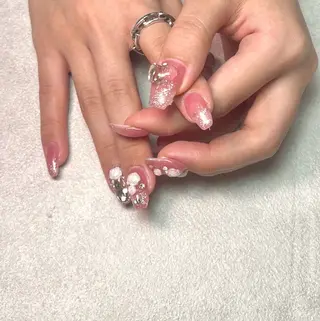 ネイル ネイリスト ハンのネイルデザイン