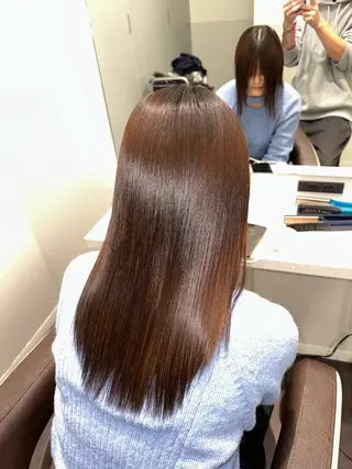 セミロング 美髪特化✨ 伊織✨縮毛矯正✨のヘアスタイル