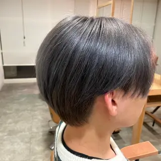 ショート カラー 切りっぱなしボブ/ 三瀬翔のヘアスタイル