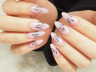 ネイル amore 心斎橋店のネイルデザイン