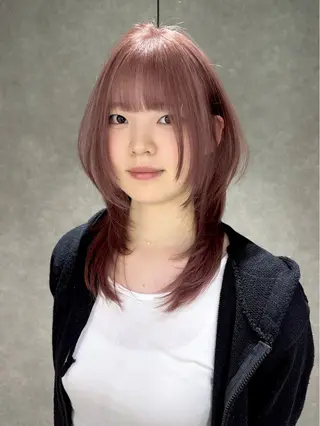 ミディアム カラー yu-kaハッシュ カット/韓国レイヤーのヘアスタイル