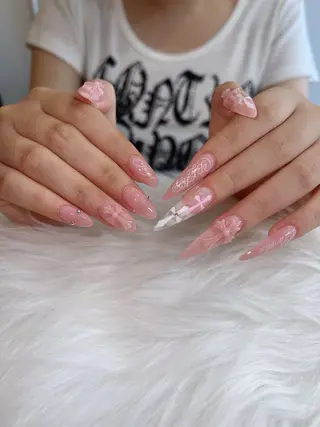 ネイル Sora  Nail 長さ出し専門店のネイルデザイン