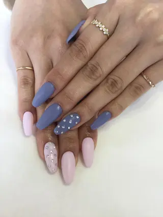 ネイル 💎🐰 saki. m 🐰💎のネイルデザイン