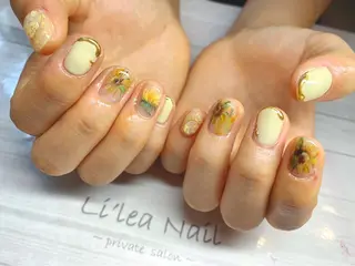 ネイル Li'leaNail AINAのネイルデザイン