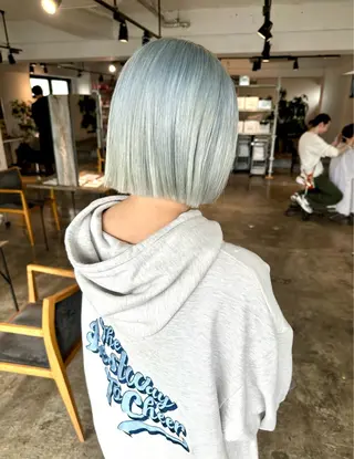 ミディアム カラー ✨艶ブリーチカラー ✨四ノ宮裕己のヘアスタイル