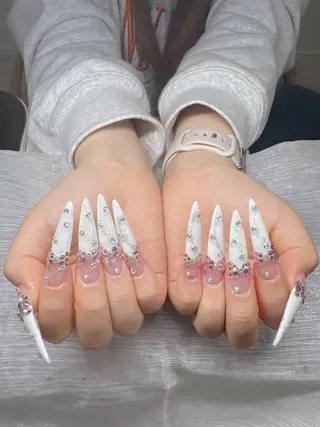 ネイル Lee Ainのネイルデザイン