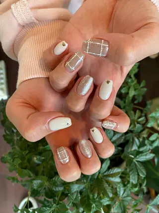 ネイル crystal ⭐︎ colorのネイルデザイン