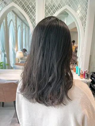 カラー 木屋元一/透明感 /前髪/ショートボブのヘアスタイル